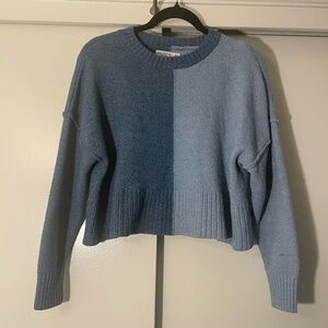 Two-Tone Blue Sweater Crop Arizona Jean Company